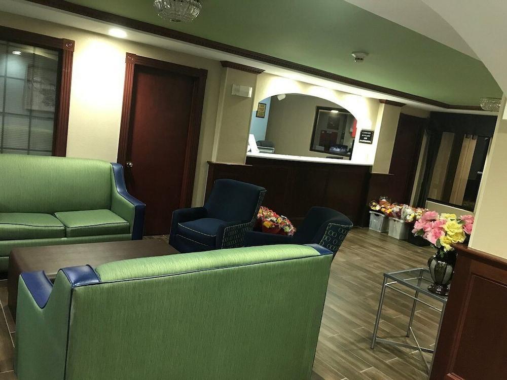 Super 8 By Wyndham West Greenwich/Providence Extérieur photo