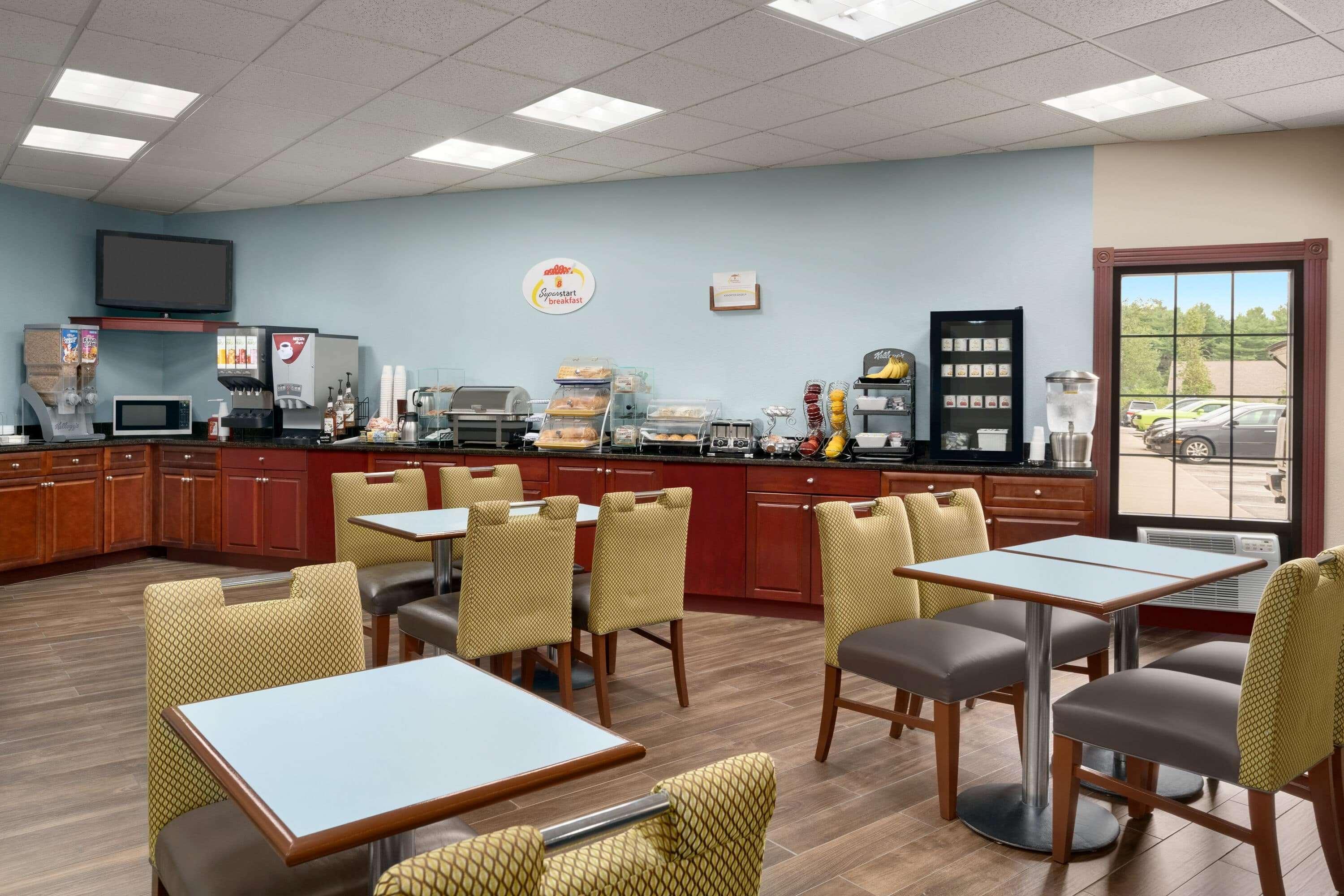Super 8 By Wyndham West Greenwich/Providence Extérieur photo