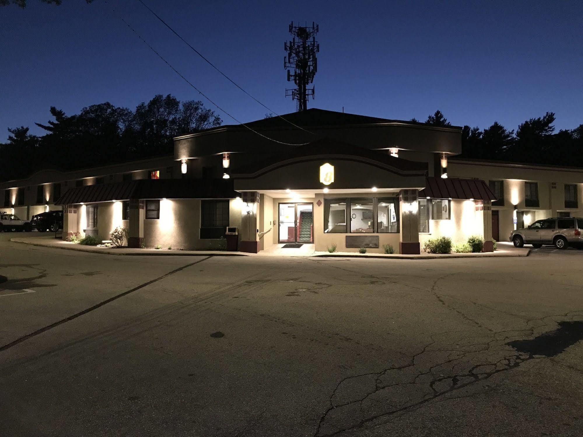 Super 8 By Wyndham West Greenwich/Providence Extérieur photo