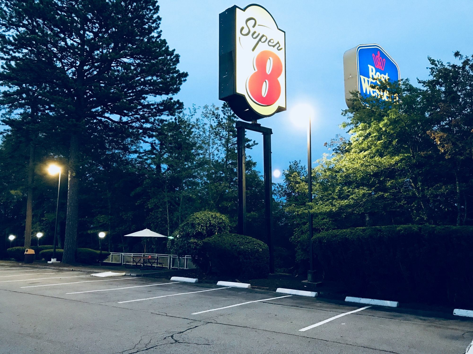 Super 8 By Wyndham West Greenwich/Providence Extérieur photo